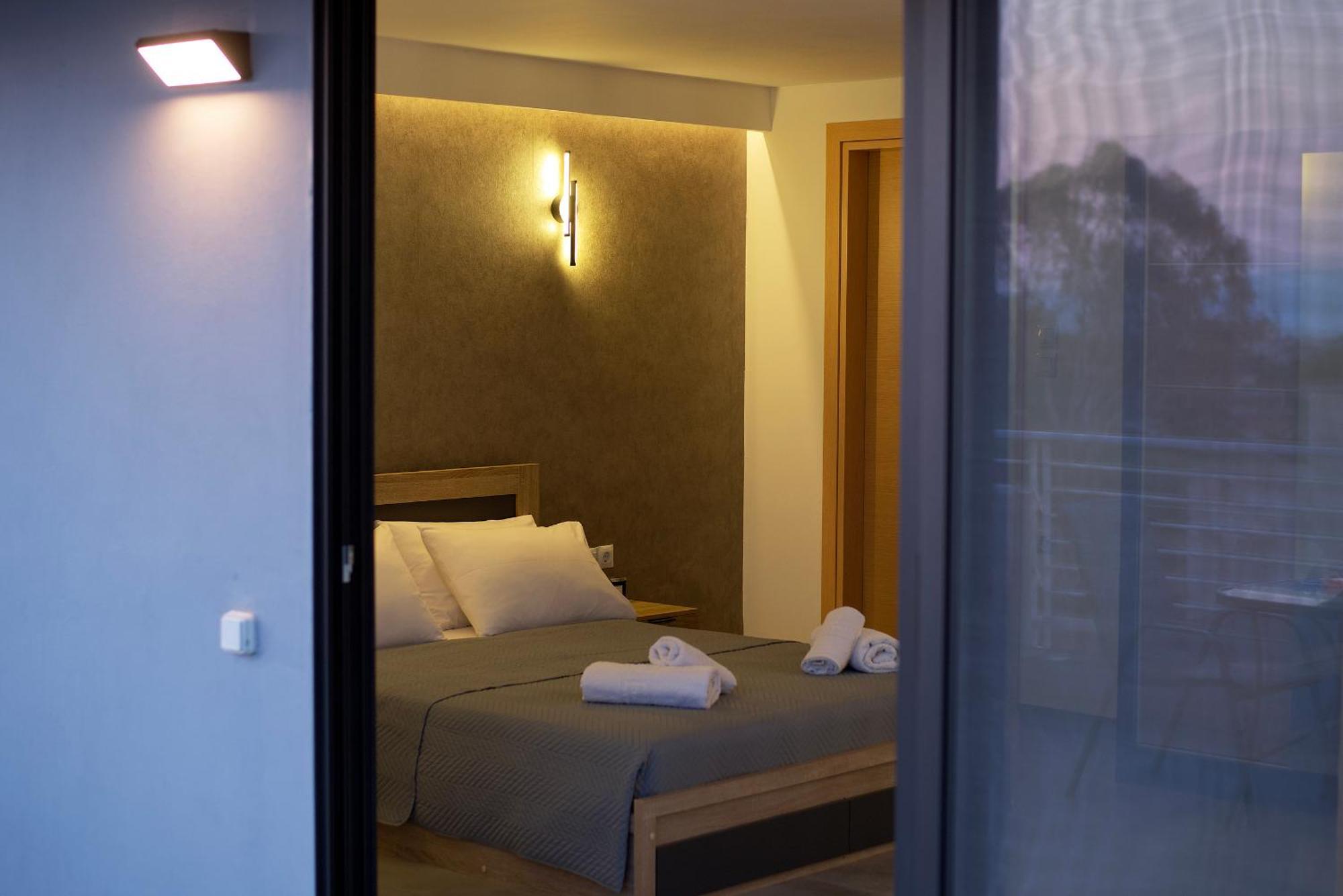 Kiriakos Apartment กาลามาตา ภายนอก รูปภาพ